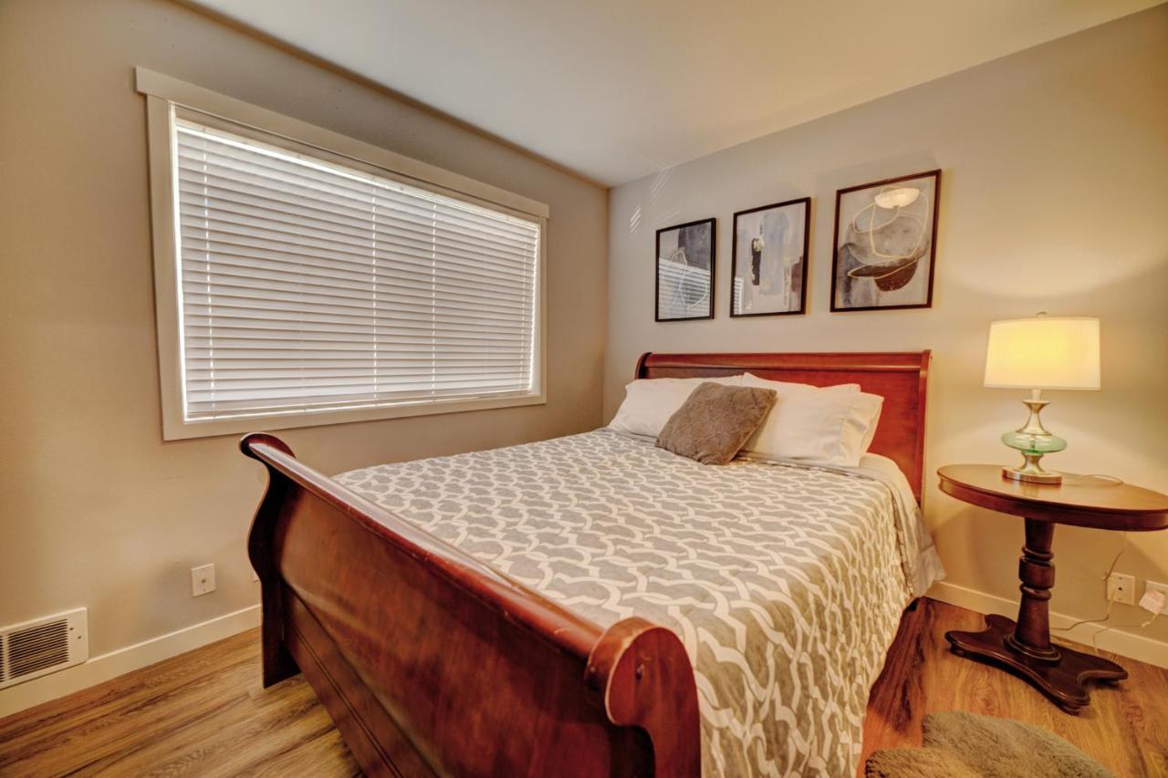 Cozy 2 Bedroom Townhouse In Northgate Seattle Dış mekan fotoğraf