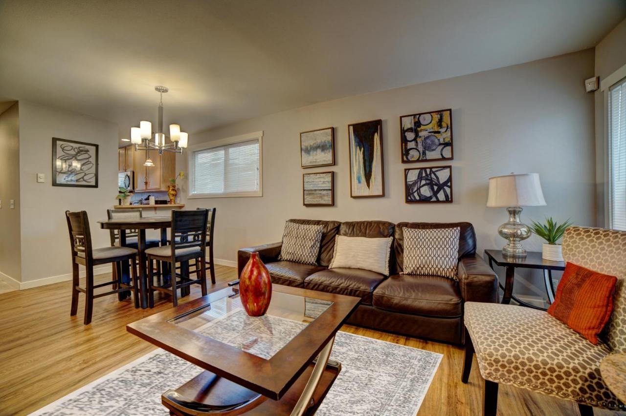 Cozy 2 Bedroom Townhouse In Northgate Seattle Dış mekan fotoğraf